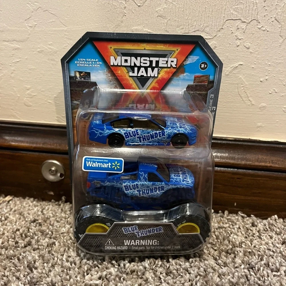 MONSTER JAM 1:64 WALMART EXCLUSIVE BLUE THUNDER TRUCK & CAR 2023 SERIES 3, NEW